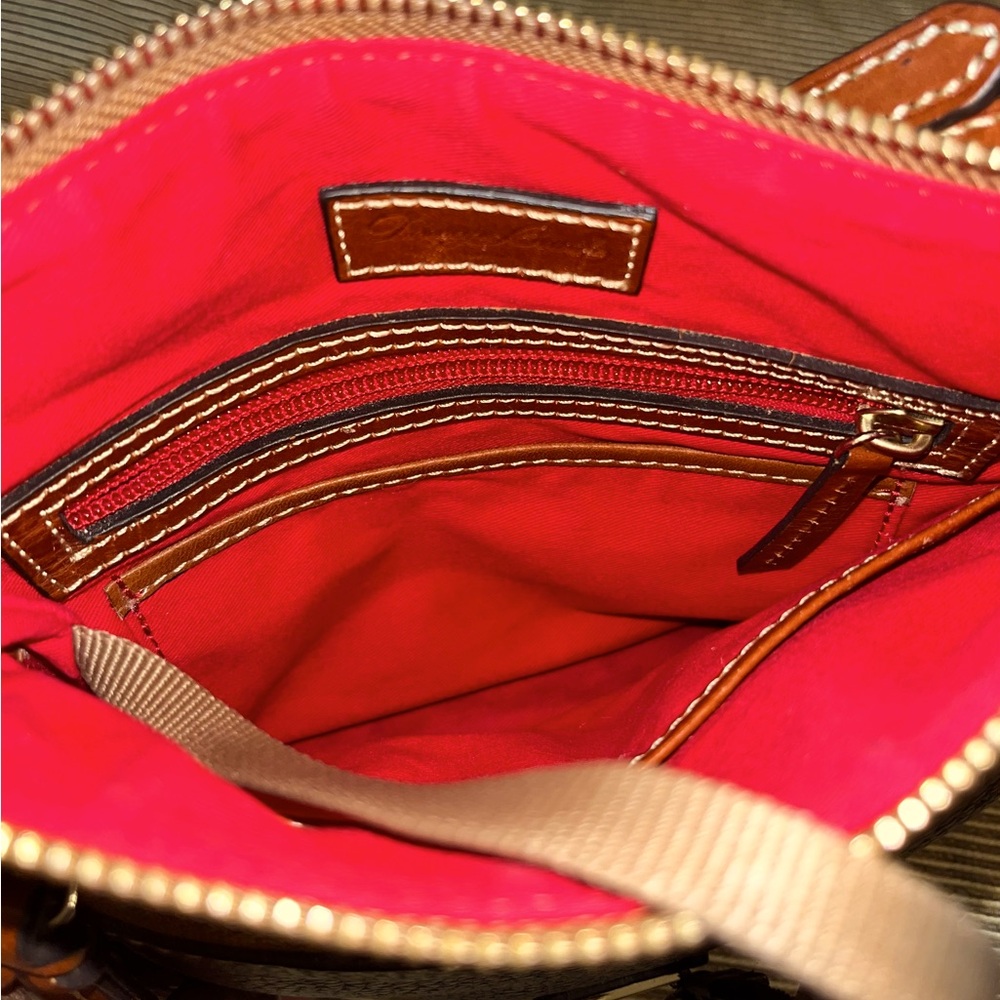 🔥Dooney & Bourke Pebble Grain Leather Ginger Crossbody with COA!🔥 - Picture 13 of 16